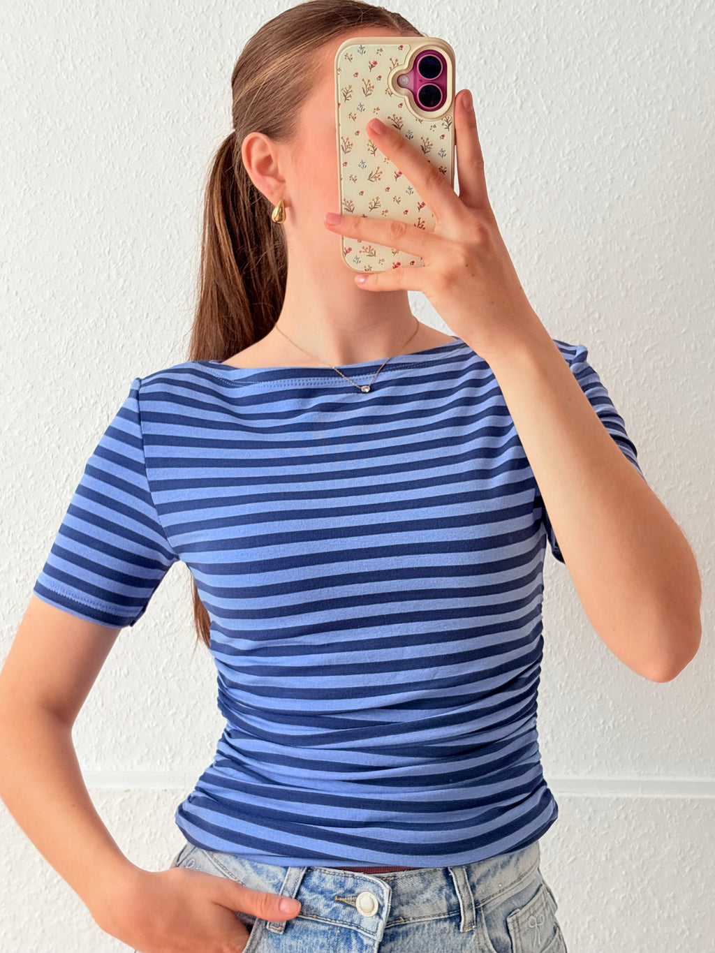 gestreiftes Slim Fit Top - Verschiedene Farben