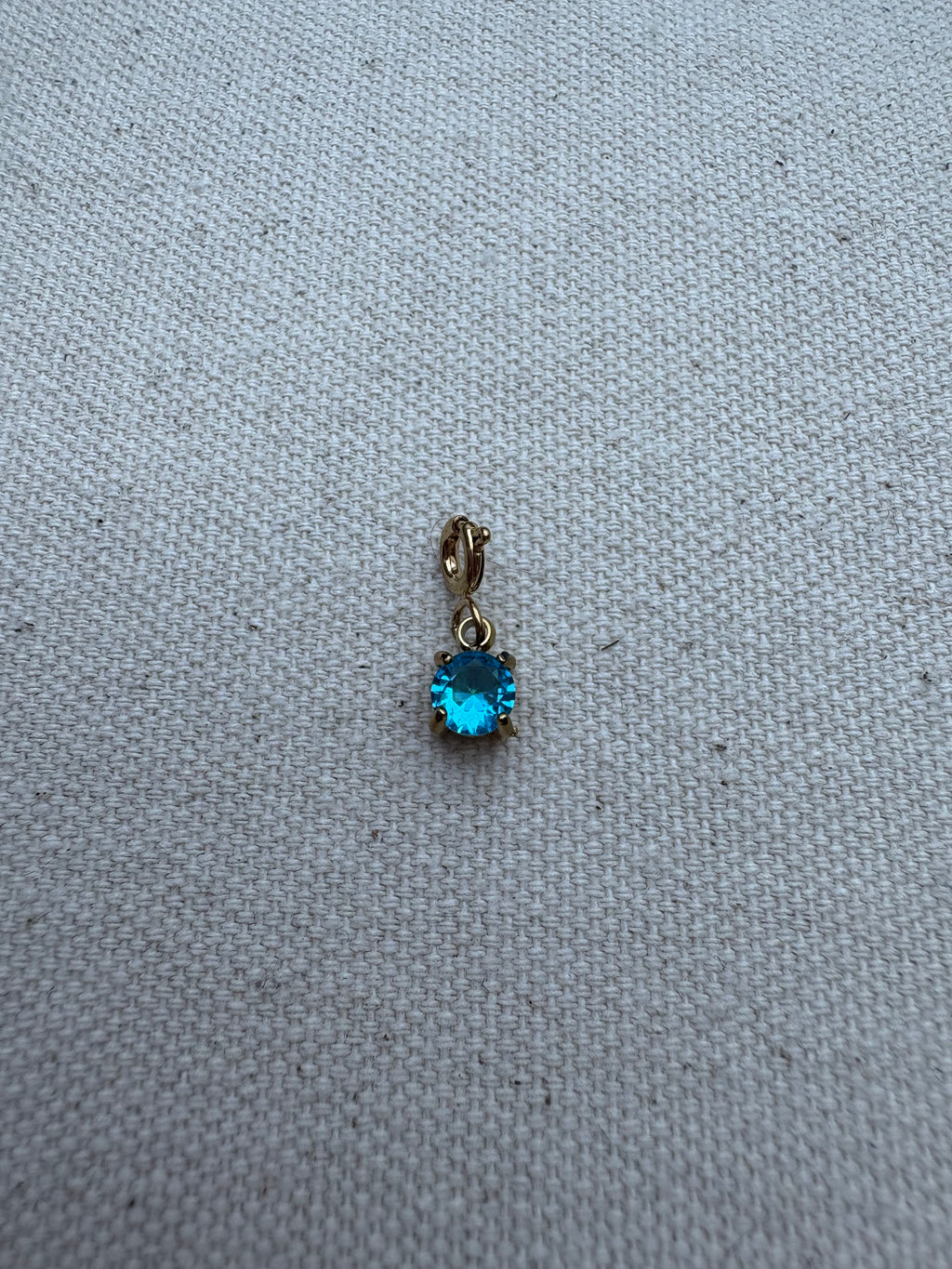 Charm (Gold)