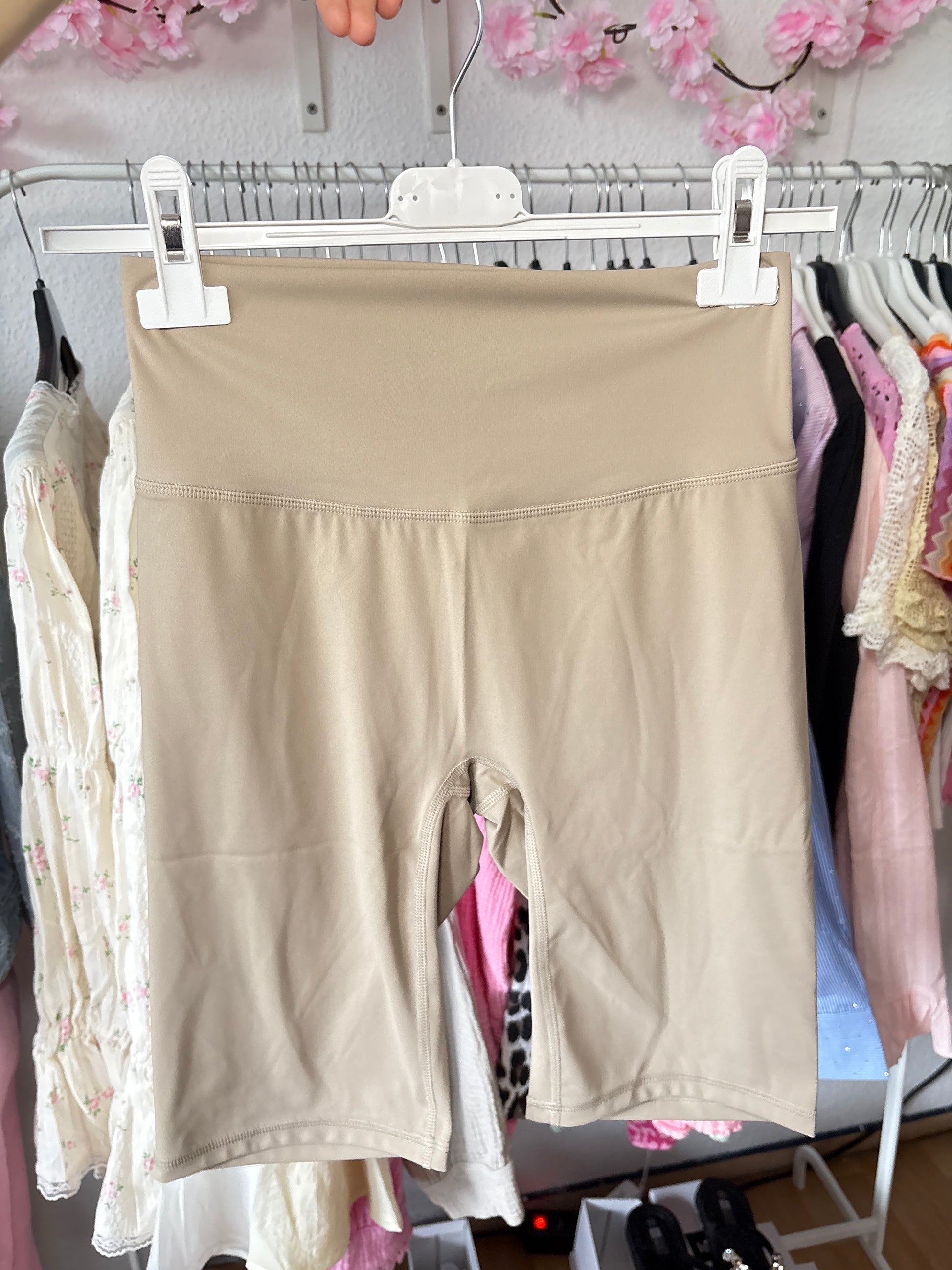 Seamless Shorts - Rosalie (Taupe)