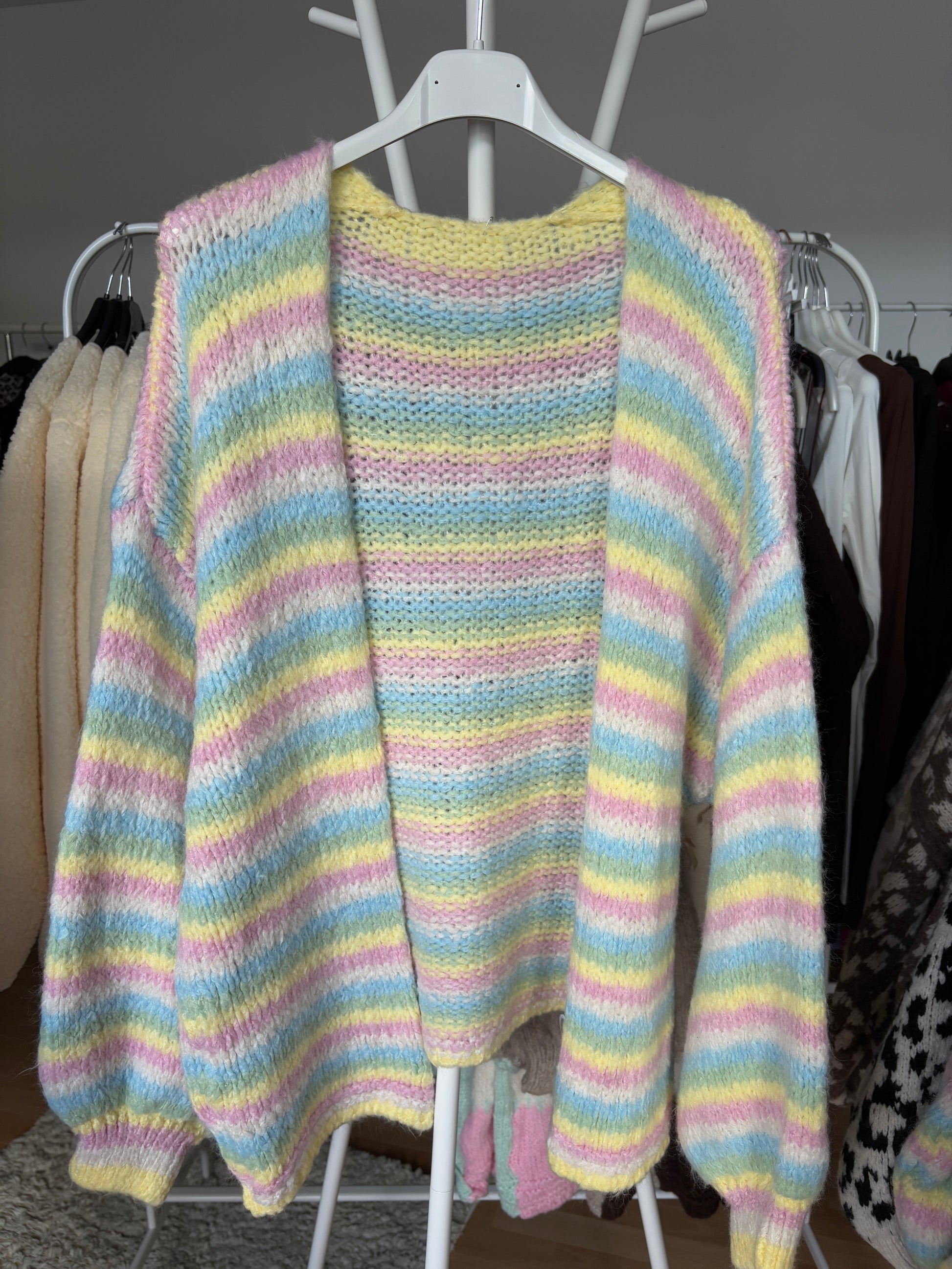 Kurzer Cardigan - Valery (Pastell)