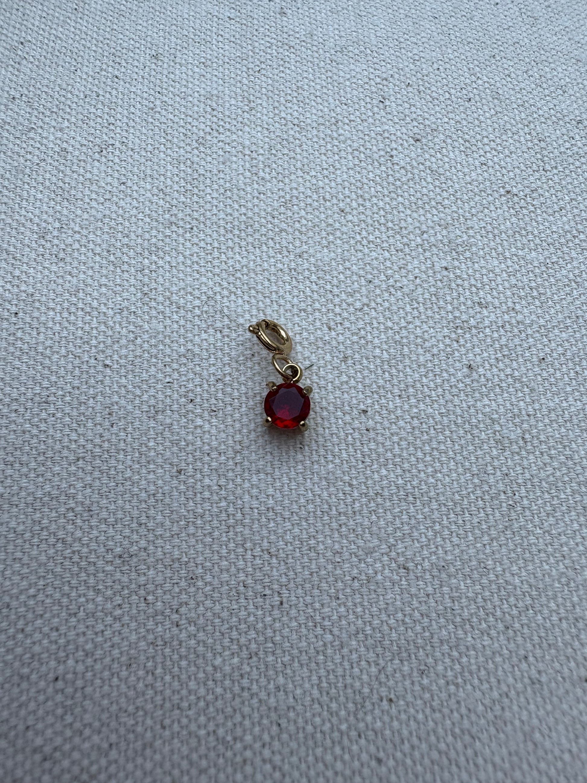 Charm (Gold)