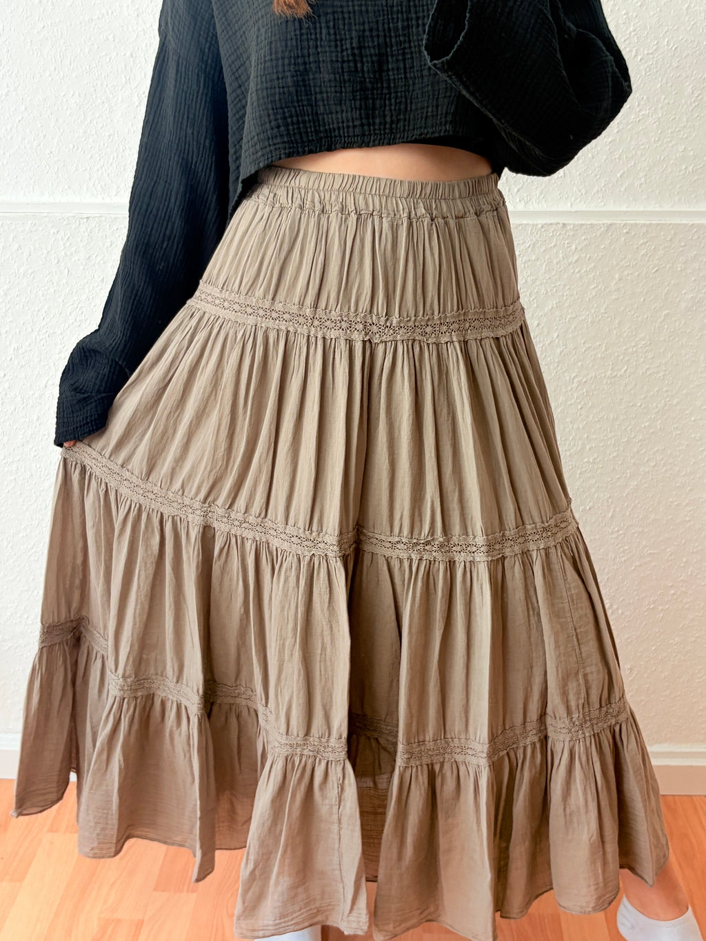 Maxirock mit spitze / Verschiedene Farben