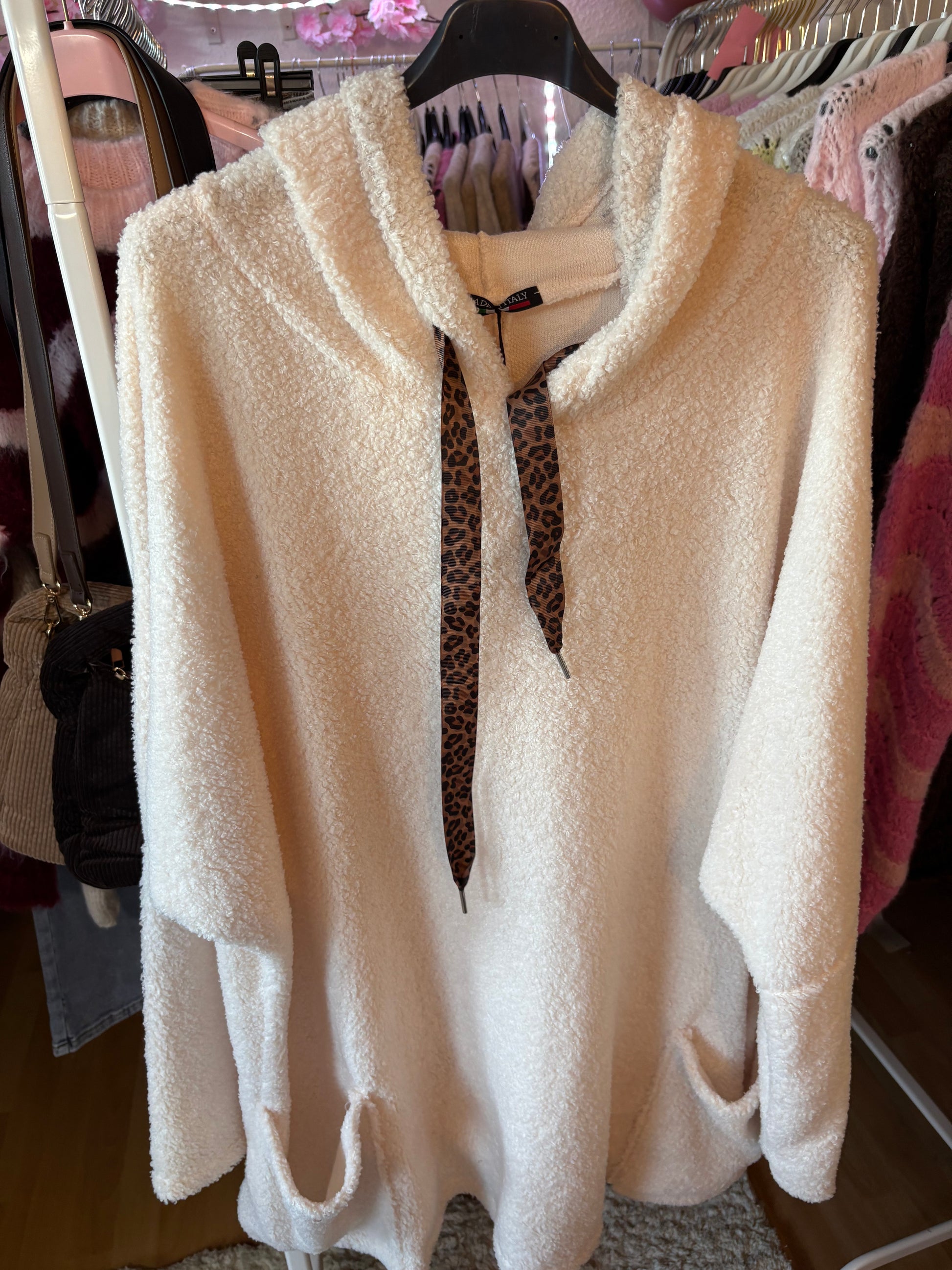 Oversize Teddy Pullover (Creme)