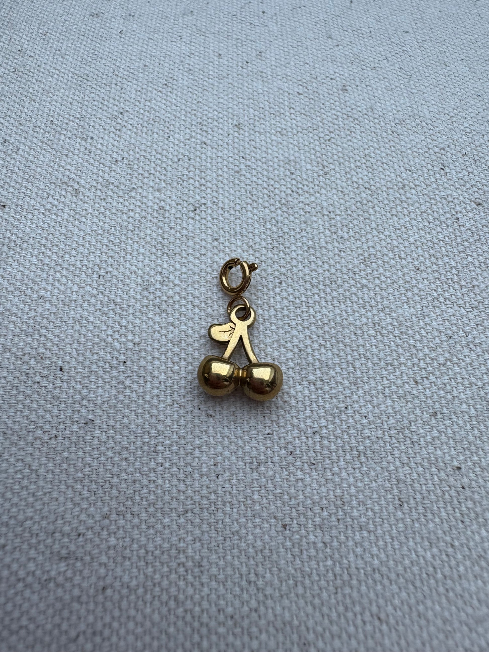Charm (Gold)